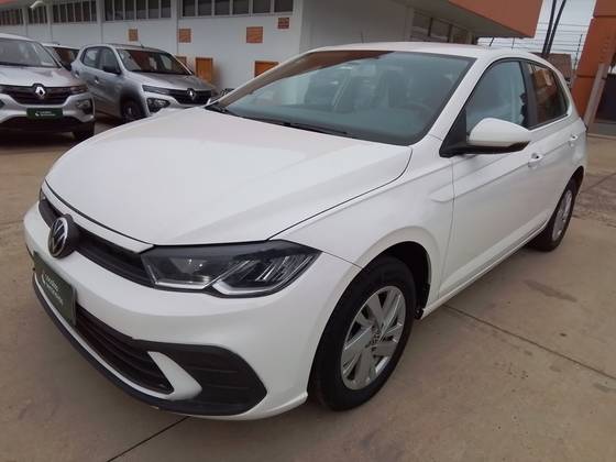 VOLKSWAGEN POLO 1.0 MPI MANUAL VOLKSWAGEN POLO 1.0 MPI MANUAL